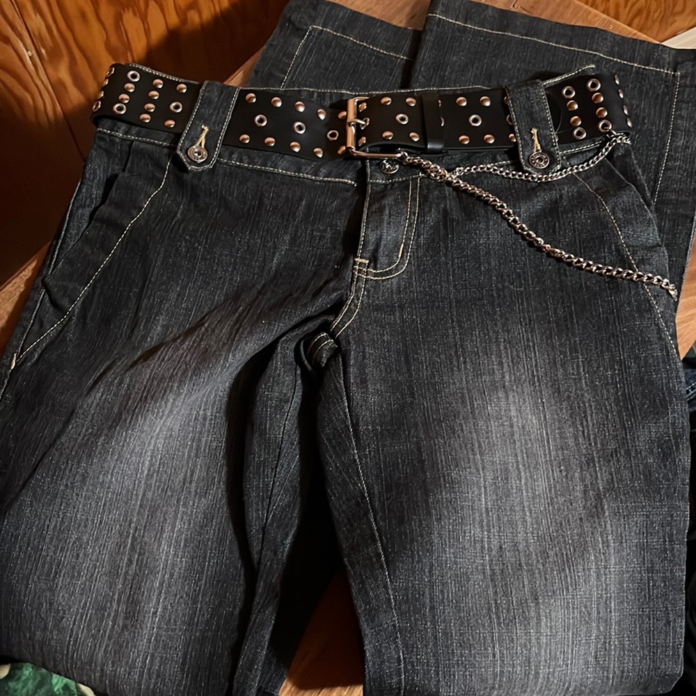 NWOT Rare Zana Di Black-Wash Jeans with Original Chain Belt